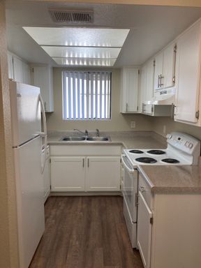 2 bdrm oasis next to Papago Park Golf course – photo 1