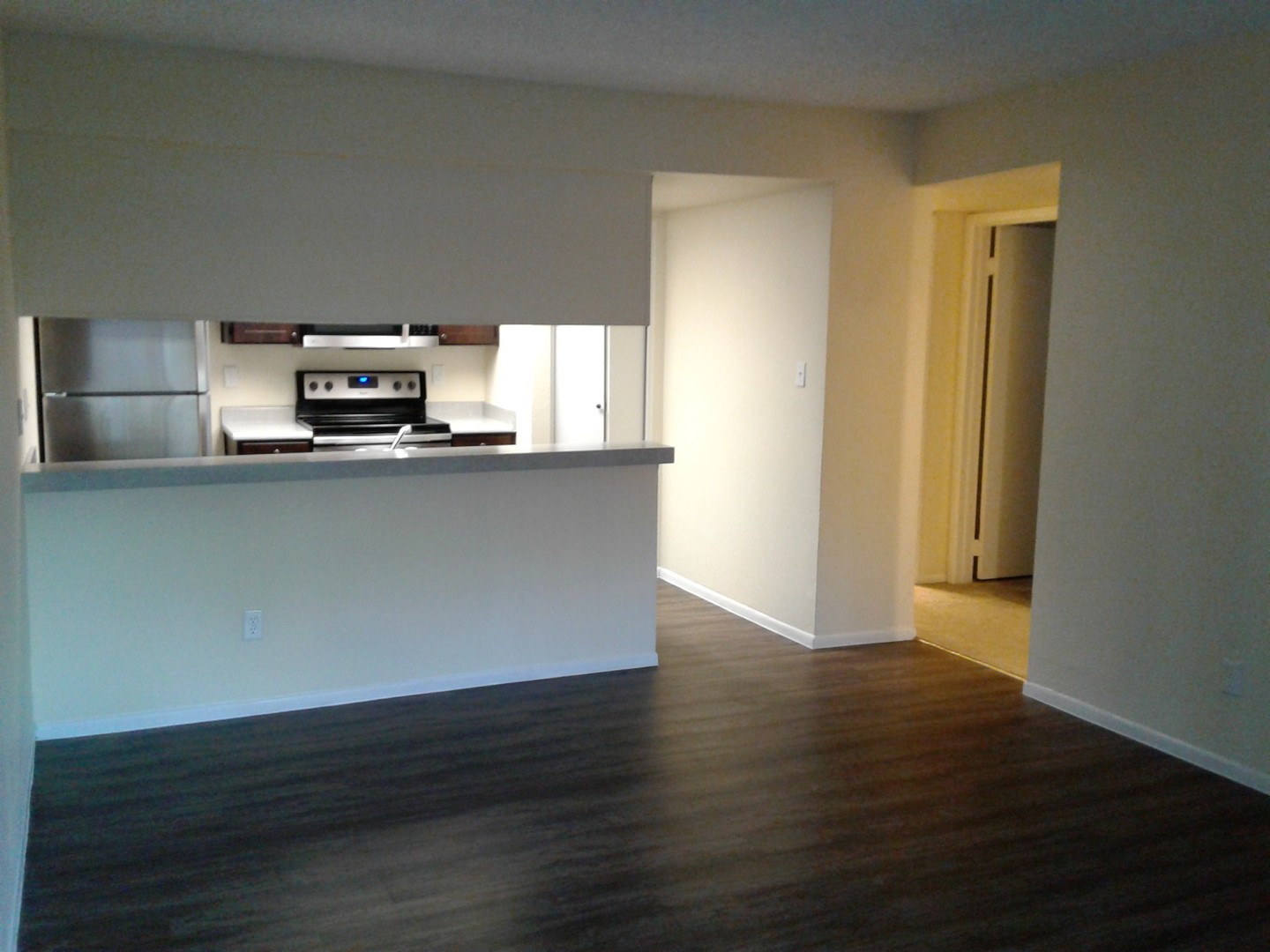 Phoenix Apartment: 1750 E Bell Rd.