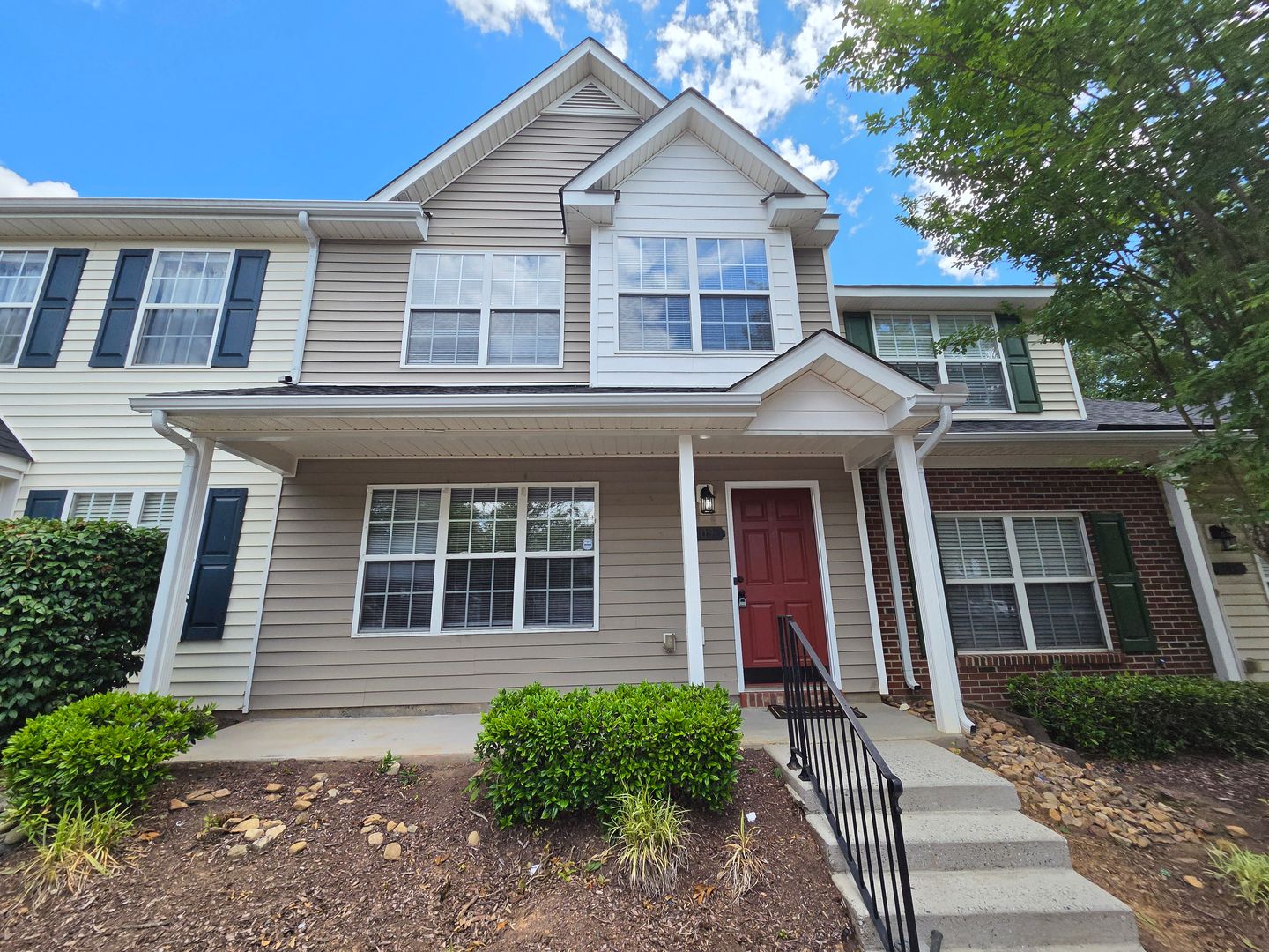 Mooresville House: 109 Delargy Circle