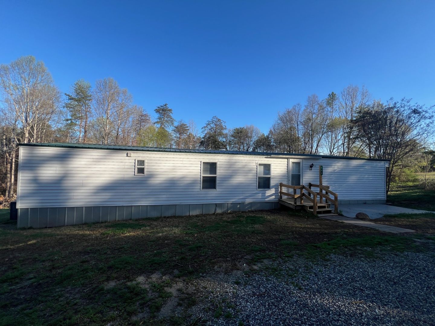 Mooresville House: 108 Ricks Lane