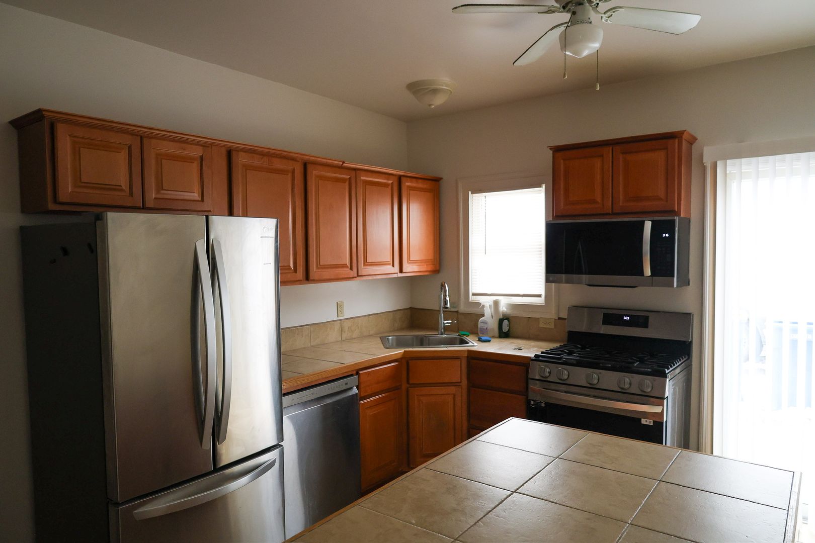 Kingston Apartment: 123 Franklin Street