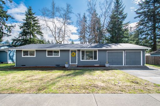 Fully renovated 3BD one-level home – photo 1
