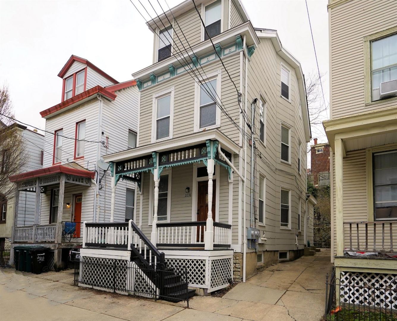 Cincinnati House: 2238 Victor Street - Unit SF