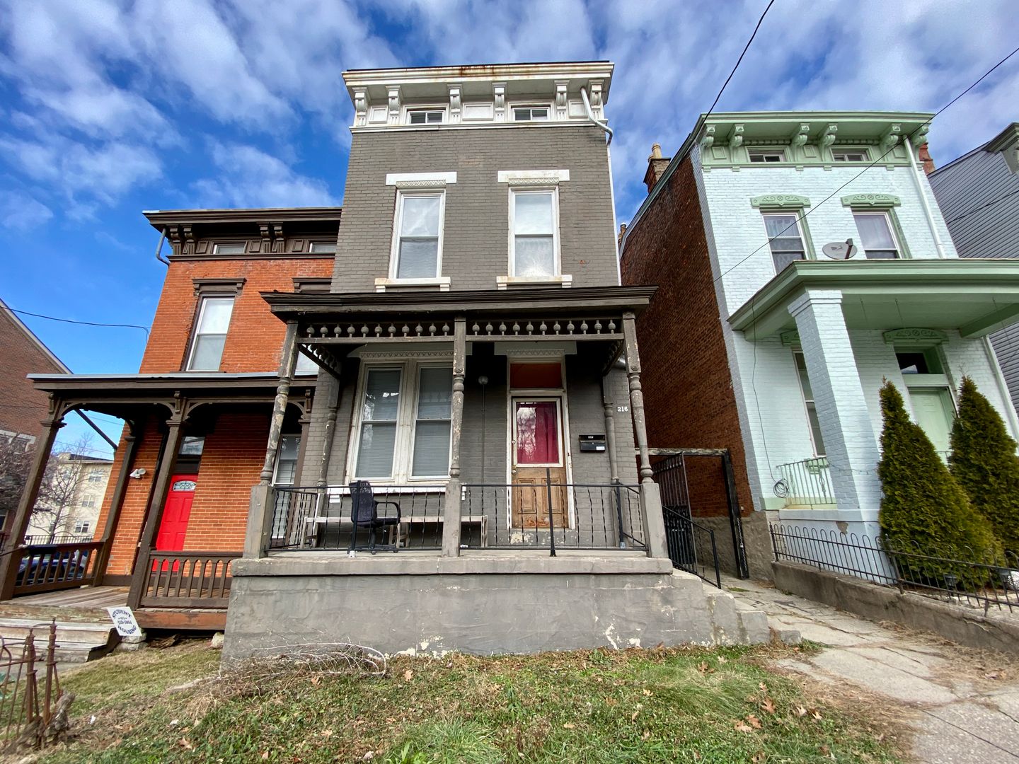 Cincinnati House: 216 Fosdick St.