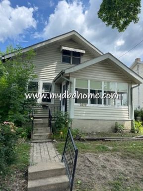 1018 Archer Ave. – photo 1
