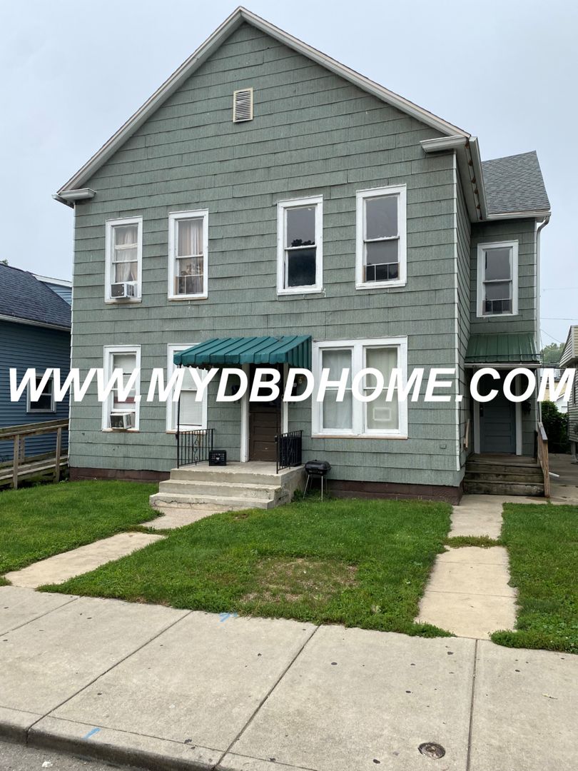 Ft. Wayne Apartment: 1621 N. Wells St