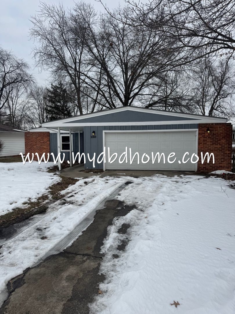Fort Wayne House: 1008 Reed Rd