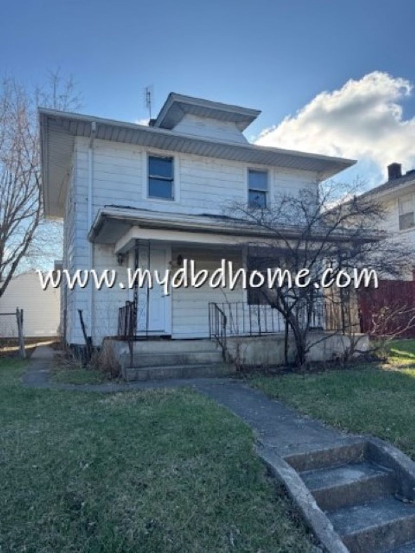 Fort Wayne House: 4021 Lafayette