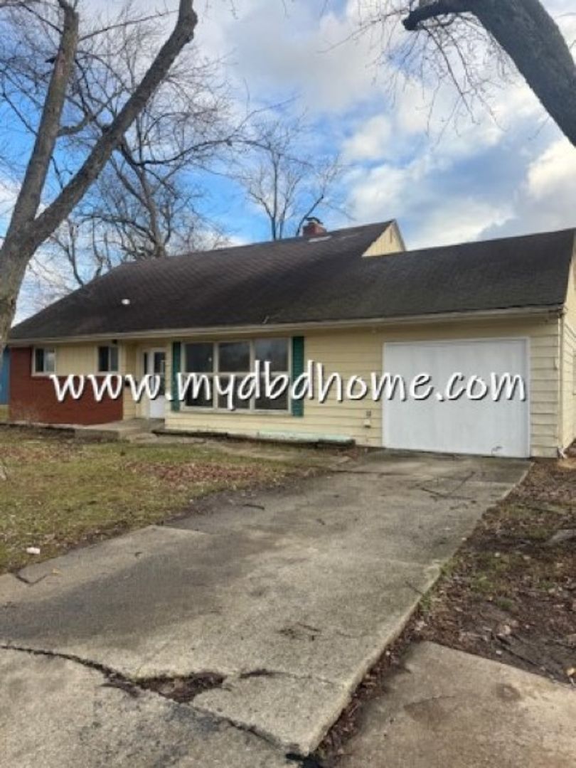 Ft Wayne House: 4901 Salem