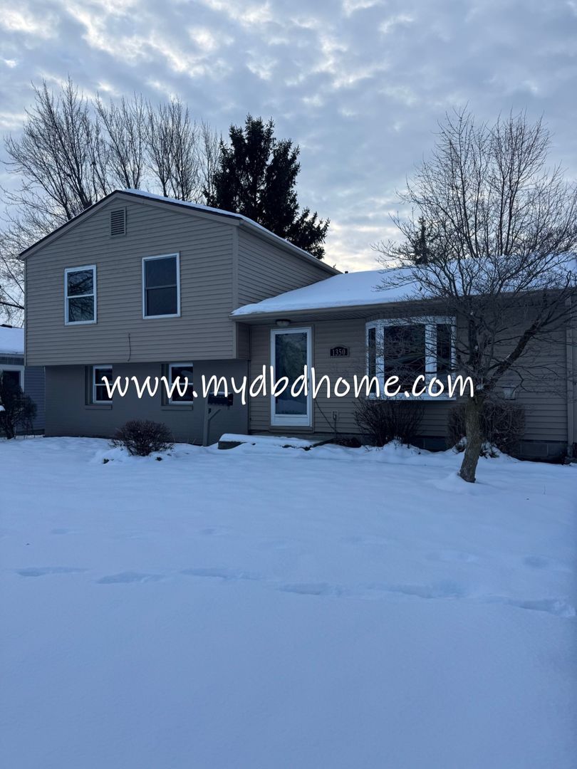 Fort Wayne House: 1350 Bethany Lane