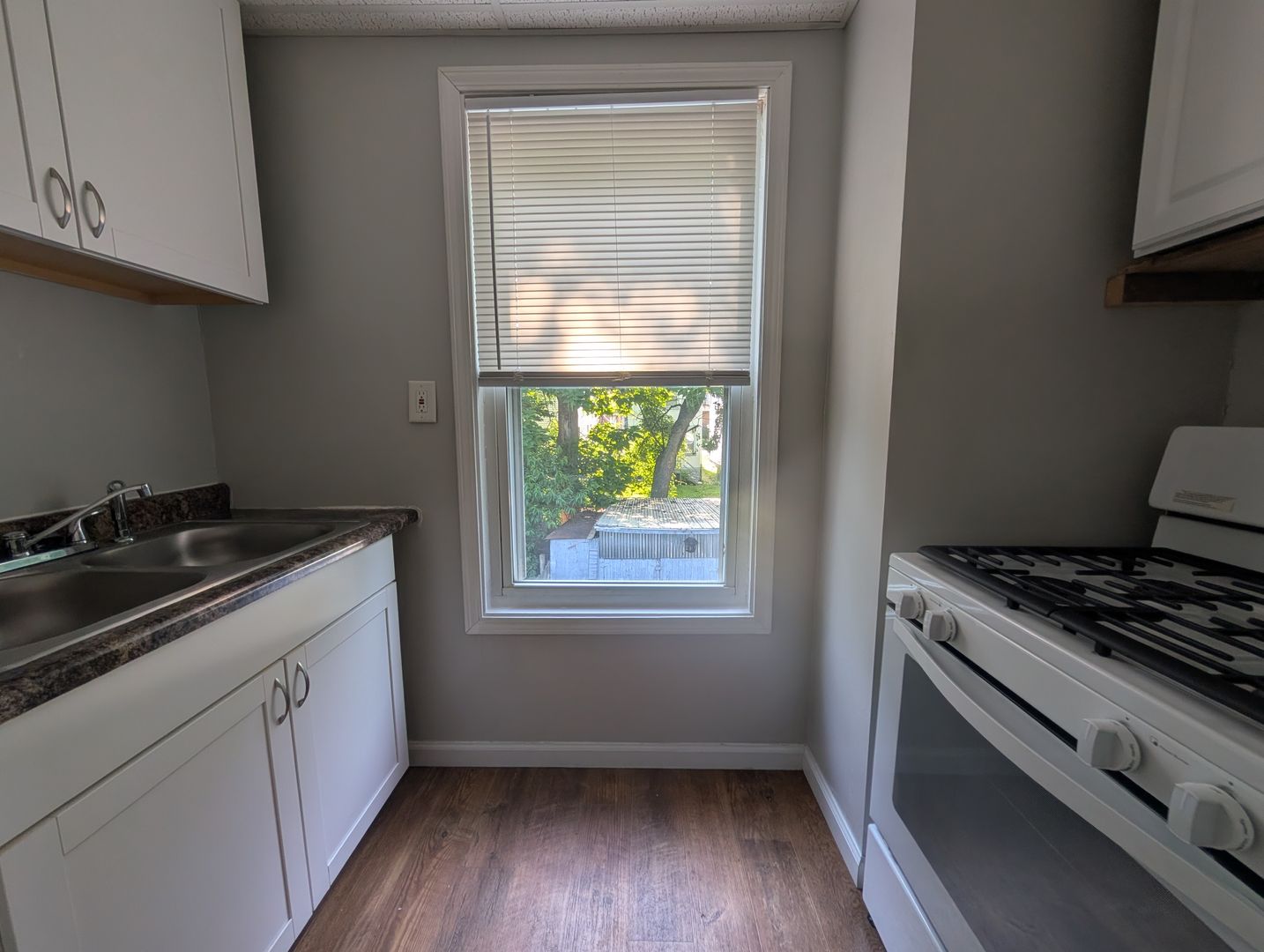 Cincinnati Apartment: 5118 Globe Ave