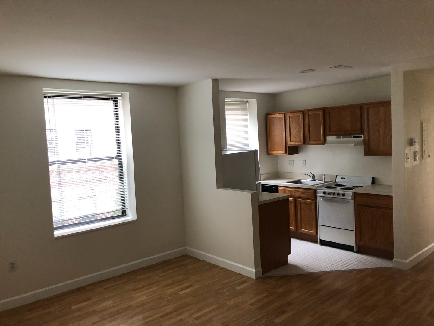 Washington Apartment: 1206 10th St. NW