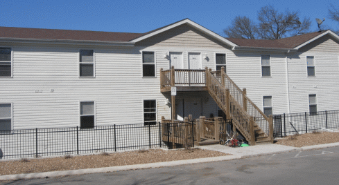 Moscow Mills Apartment: 4 Quail Run Blvd.