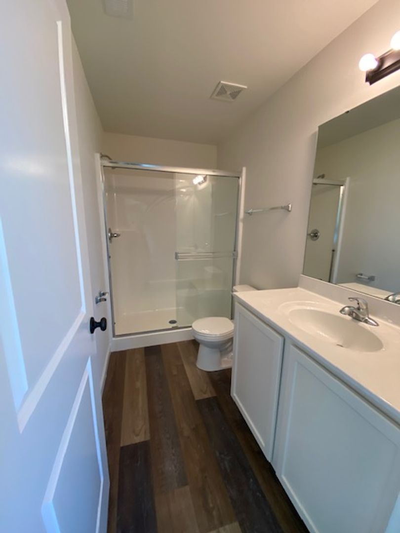 Moscow Mills Apartment: 4 Quail Run Blvd.