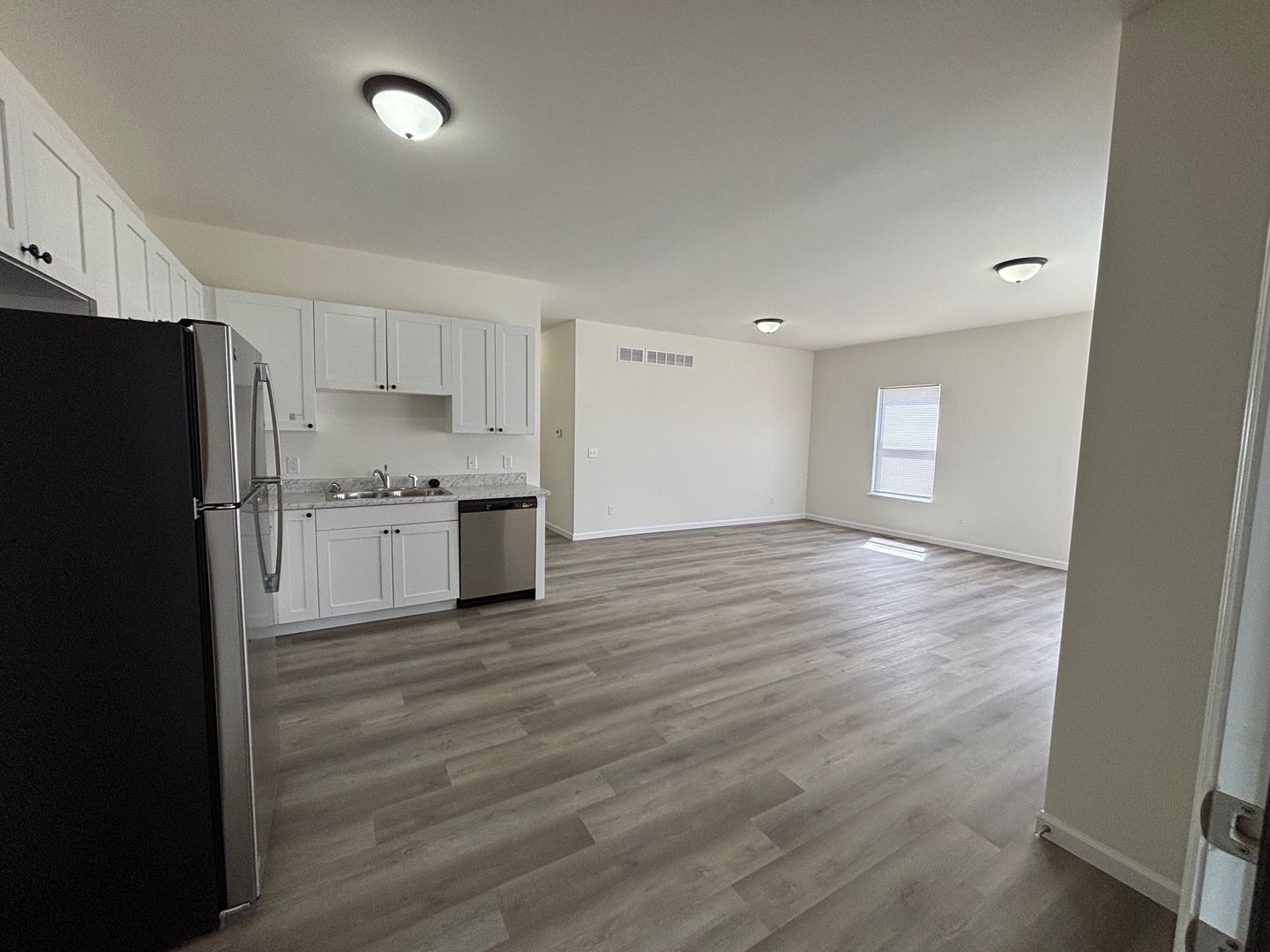 Moscow Mills Apartment: 4 Quail Run Blvd.