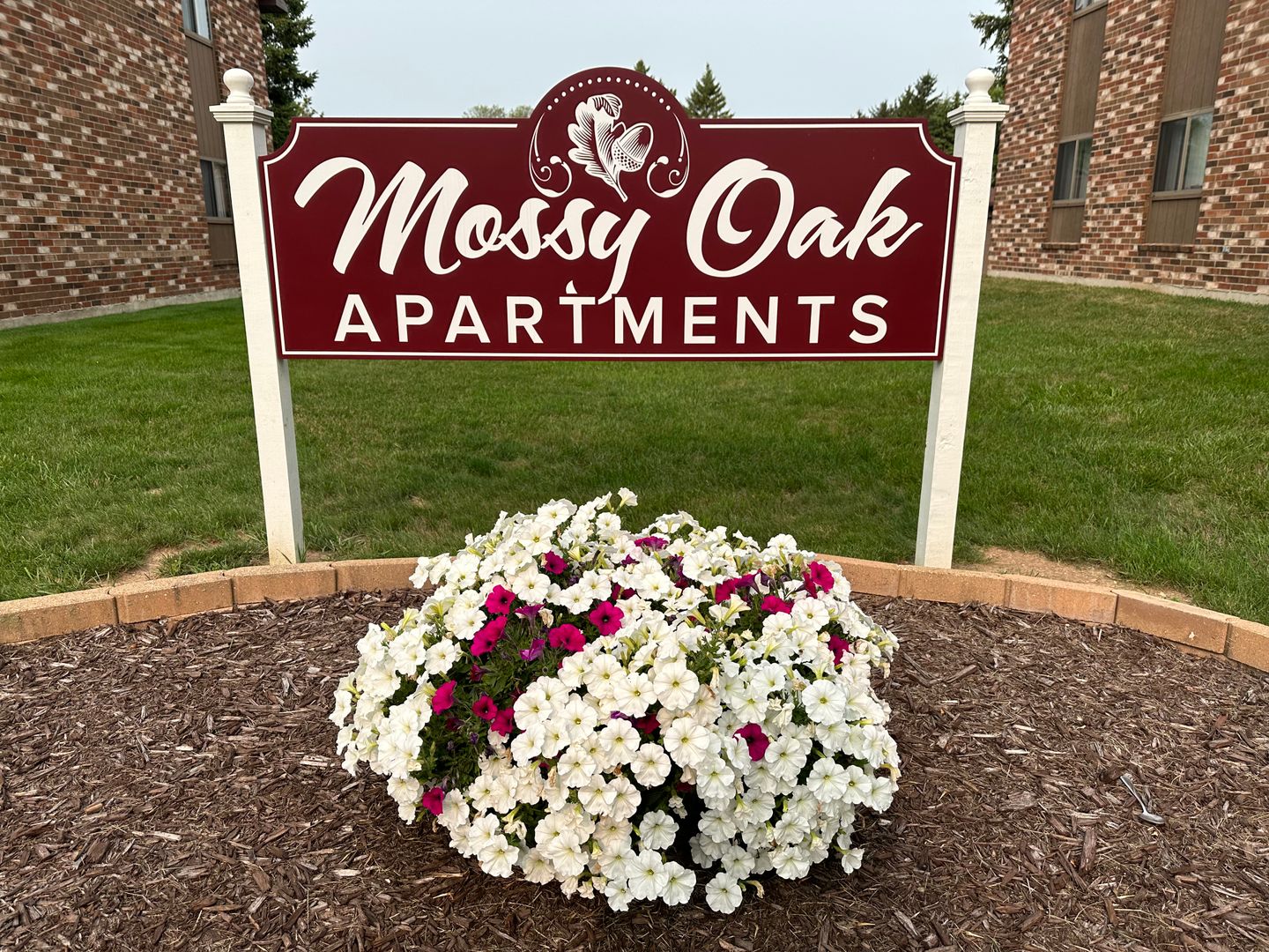Green Bay Apartment: 2989 Mossy Oak Circle