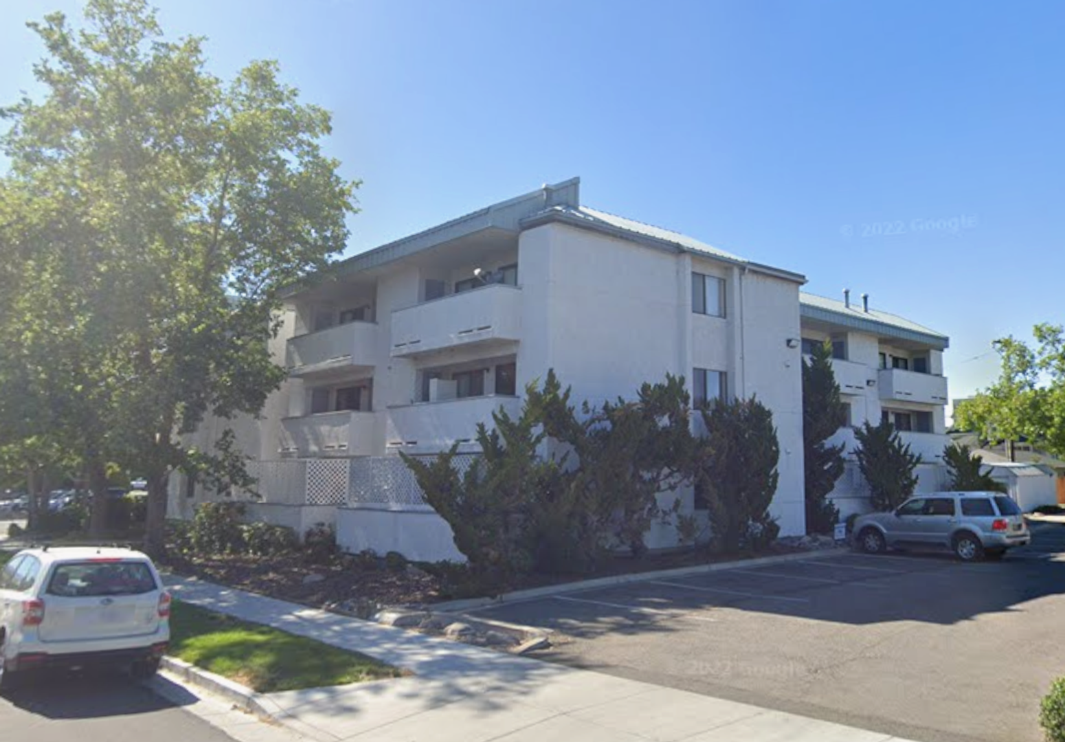 Reno Apartment: 690 Holcomb Ave