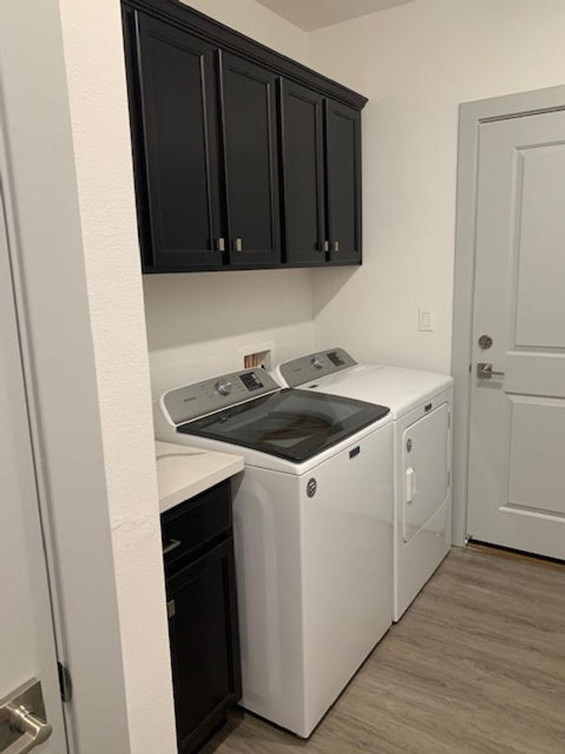 Reno Apartment: 529-543 W 1st St & 100-114 Bell St