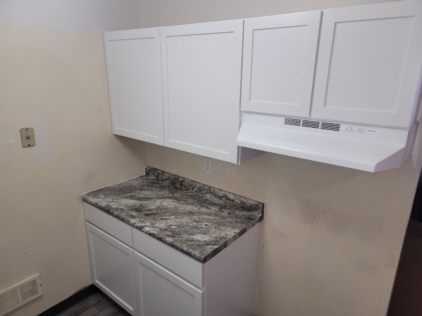 Marion Apartment: 1450-1540 44th St