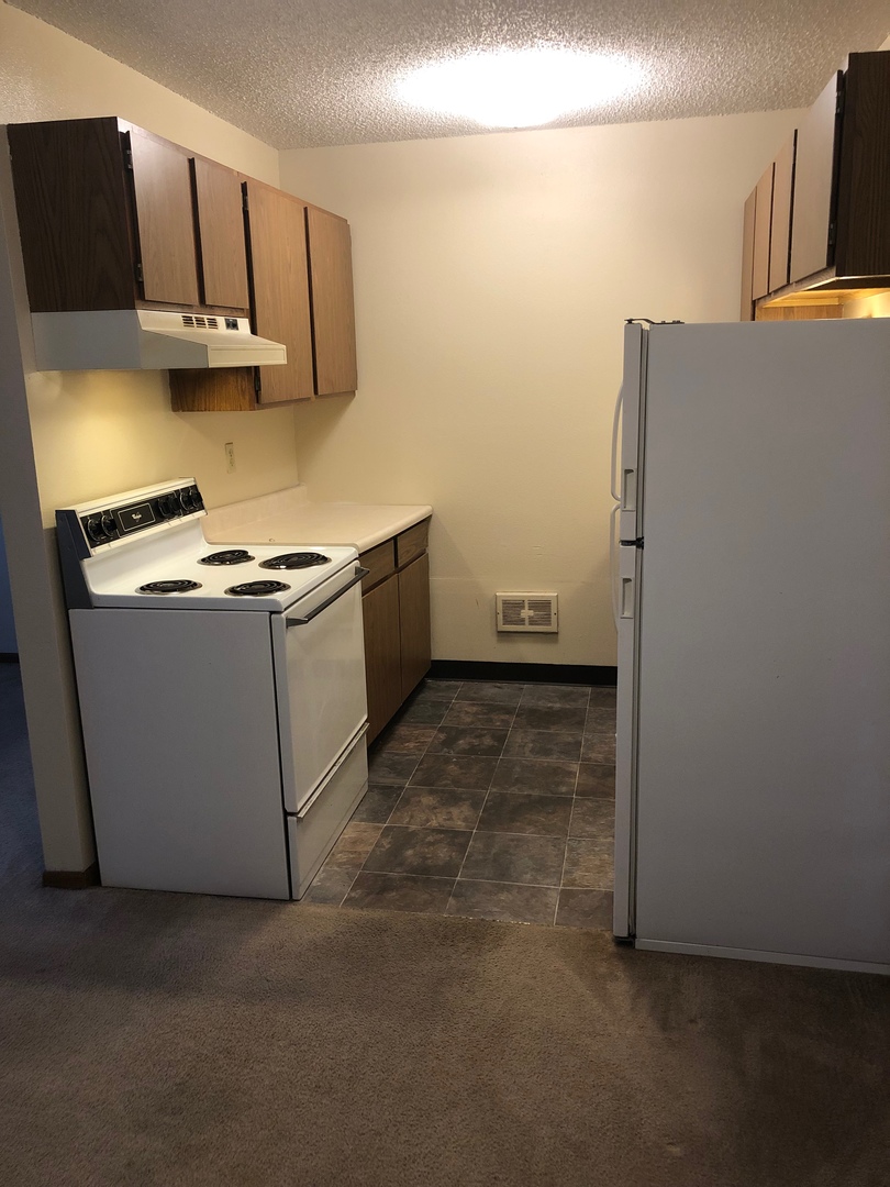 Marion Apartment: 1450-1540 44th St