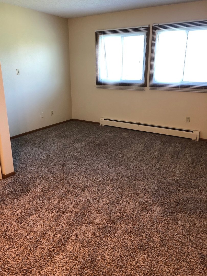 Marion Apartment: 1450-1540 44th St