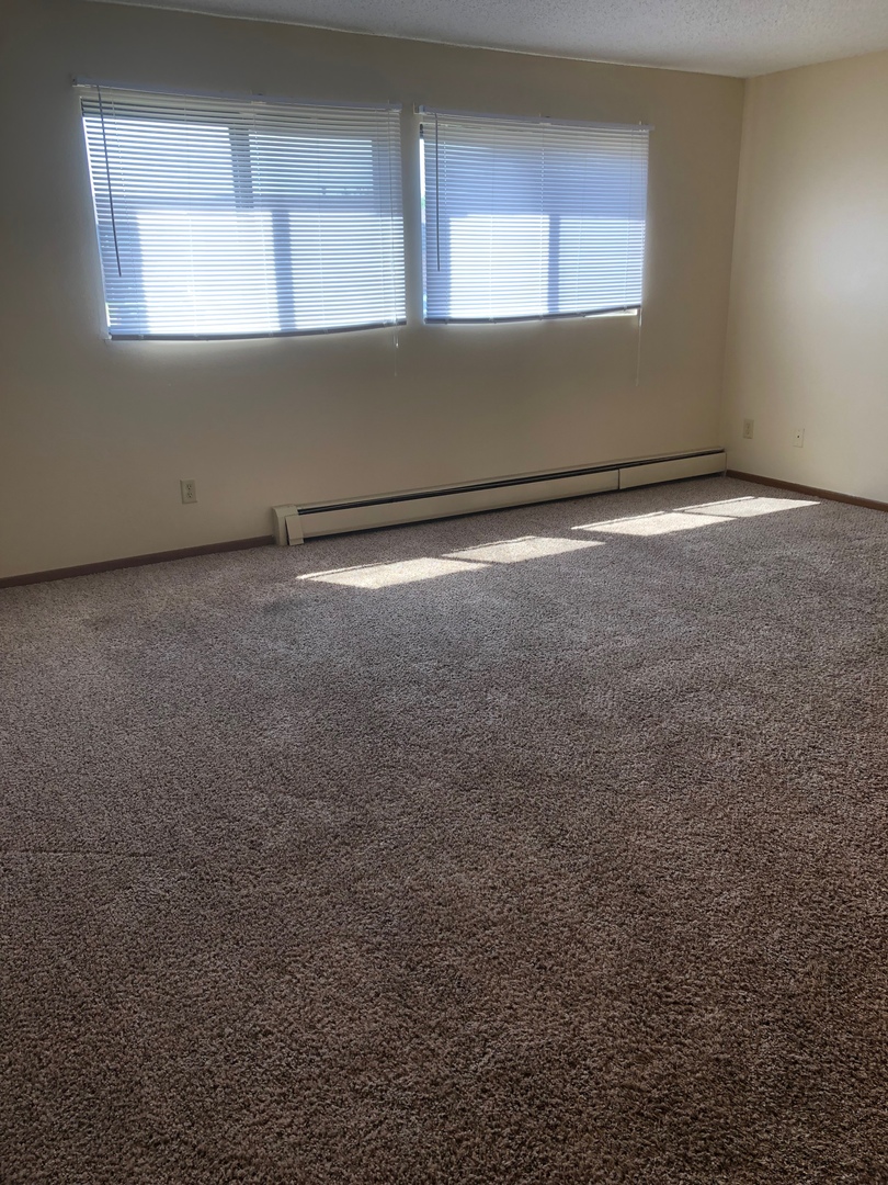 Marion Apartment: 1450-1540 44th St