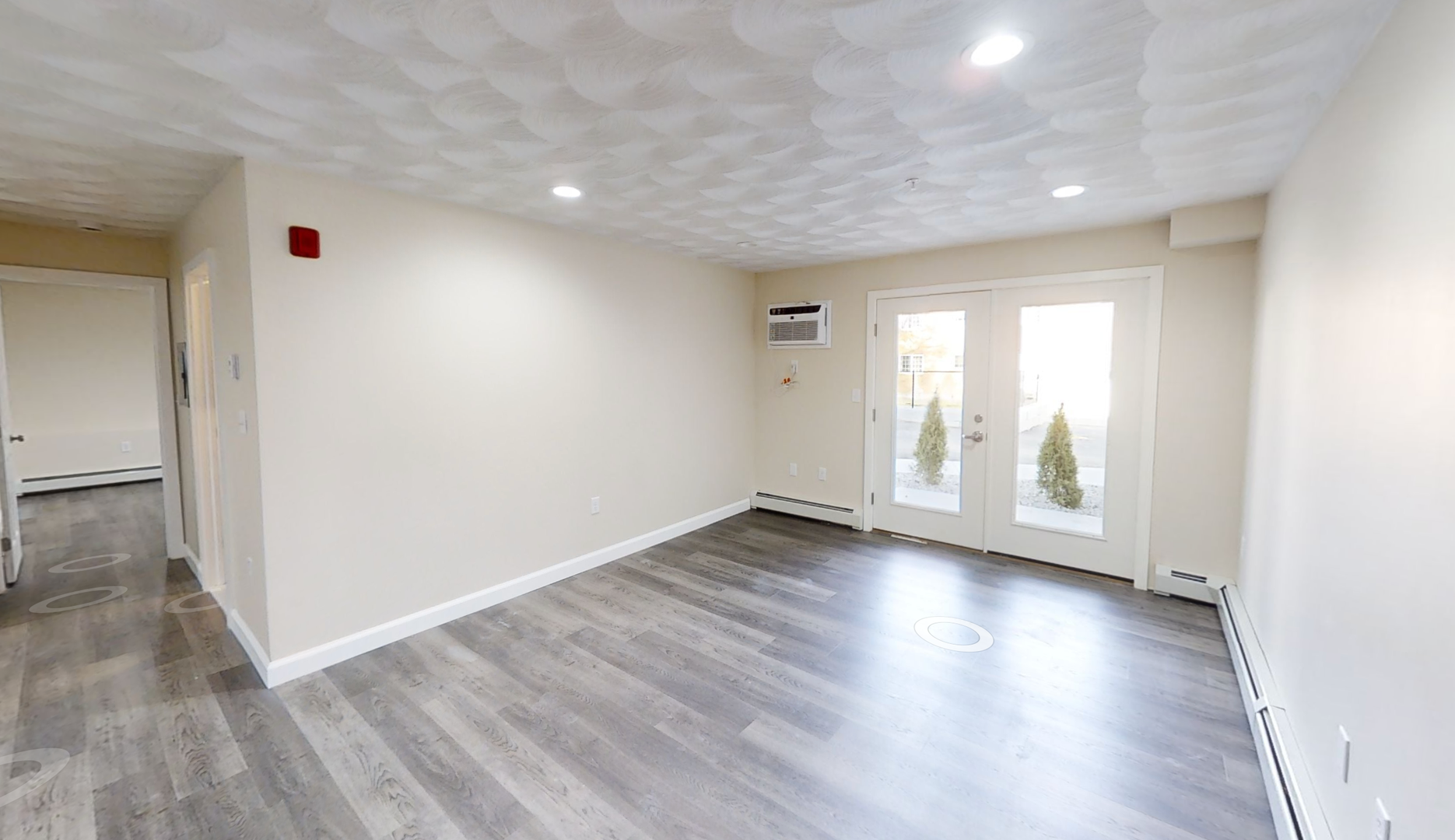 Woonsocket Apartment: 1067 Mendon Rd