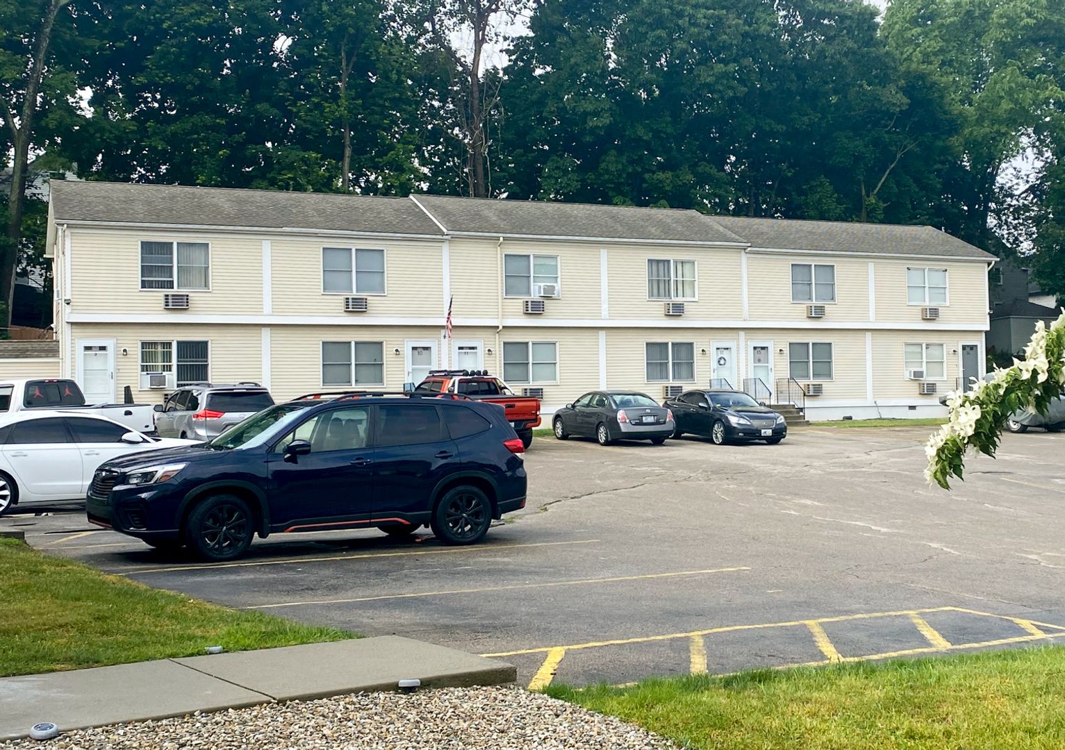 Providence Apartment: 150 Stamford Ave