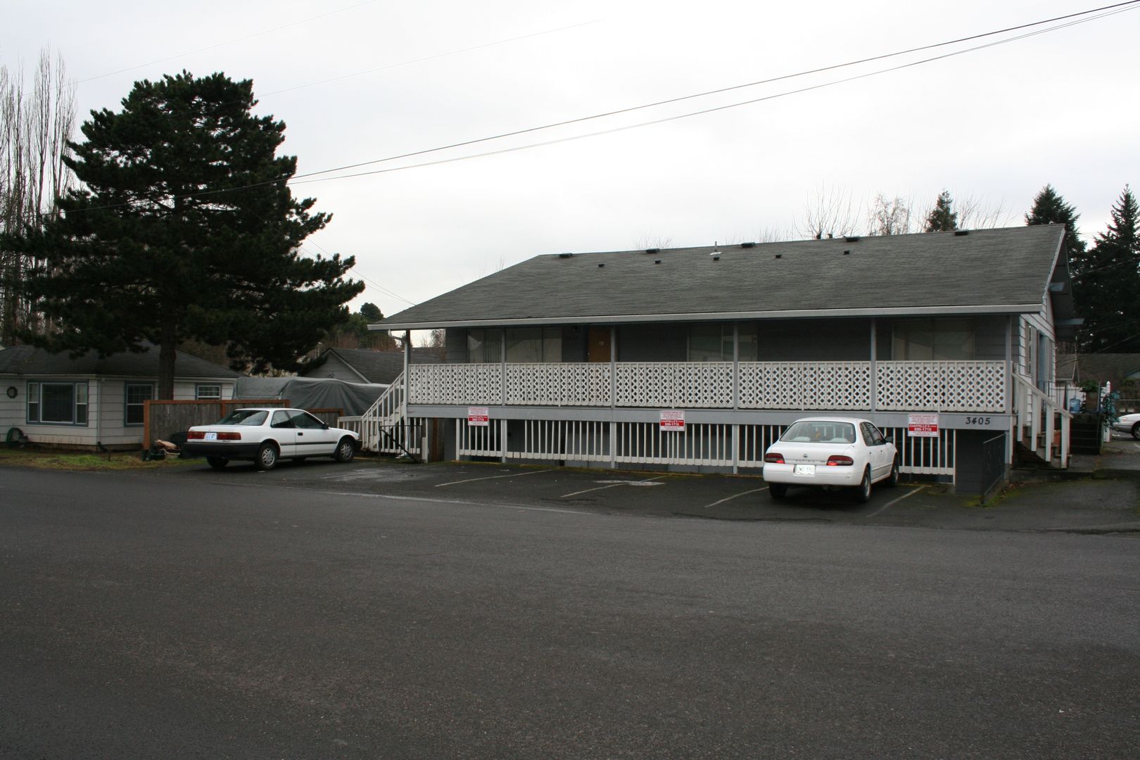 Vancouver Apartment: 5117 NE St Johns Road