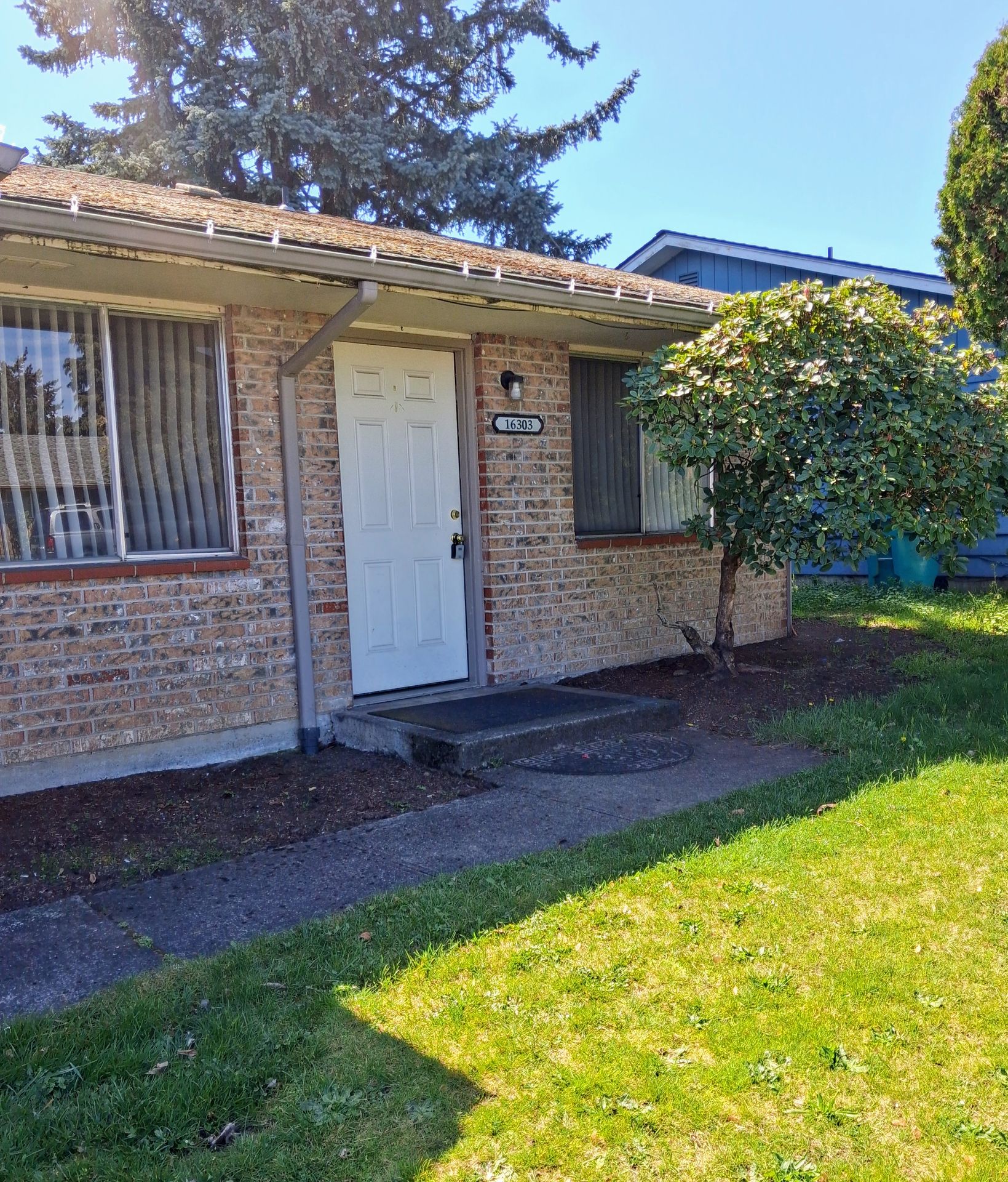 Vancouver Apartment: 164th Duplex