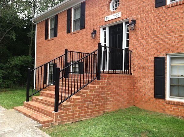 Lynchburg Apartment: Alum Springs Road