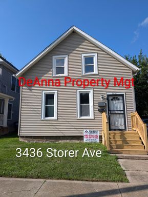 3436 Storer Rd Duplex – photo 1