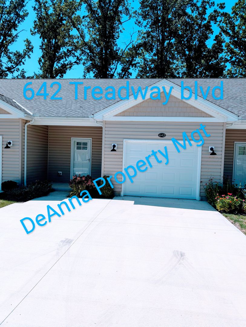 2 Bedroom Ranch Treadway Ponds