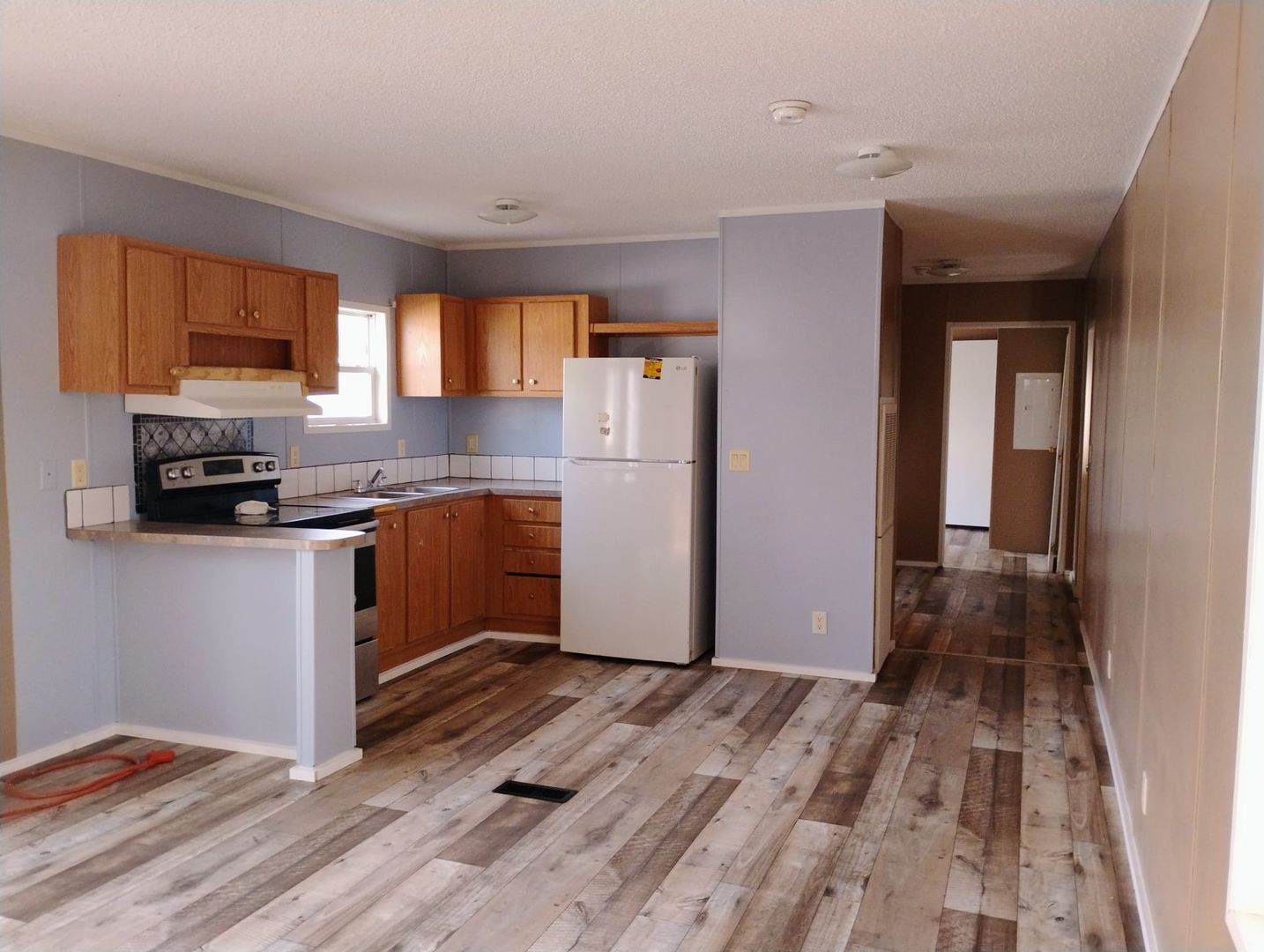 Orange Apartment: 3585 Windy Ln