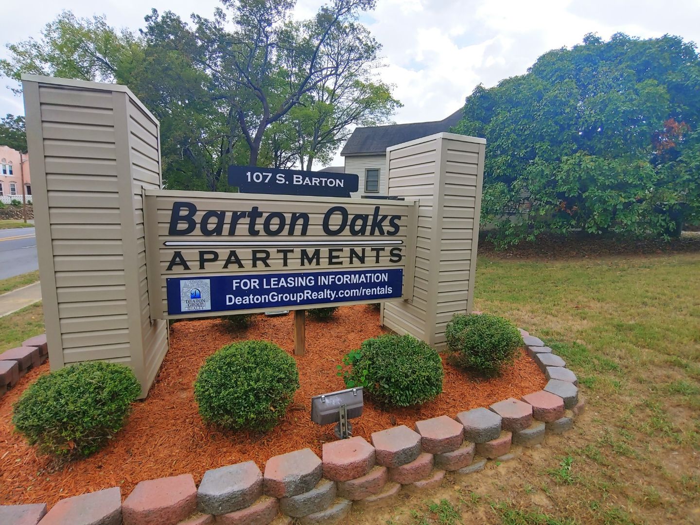 Little Rock Apartment: 109 Barton Street