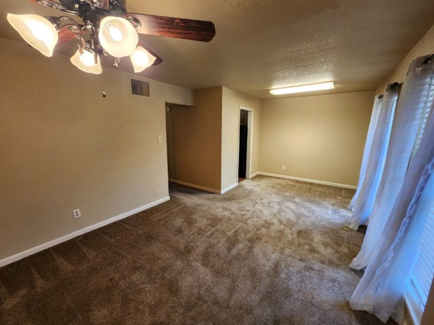 Little Rock Apartment: 109 Barton Street