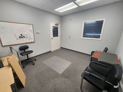 Welcome to NorthShore Executive Office Suites Office 202 2nd floor Interior