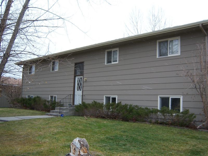 820 Yellowstone River Road 3, Billings, MT 59105
