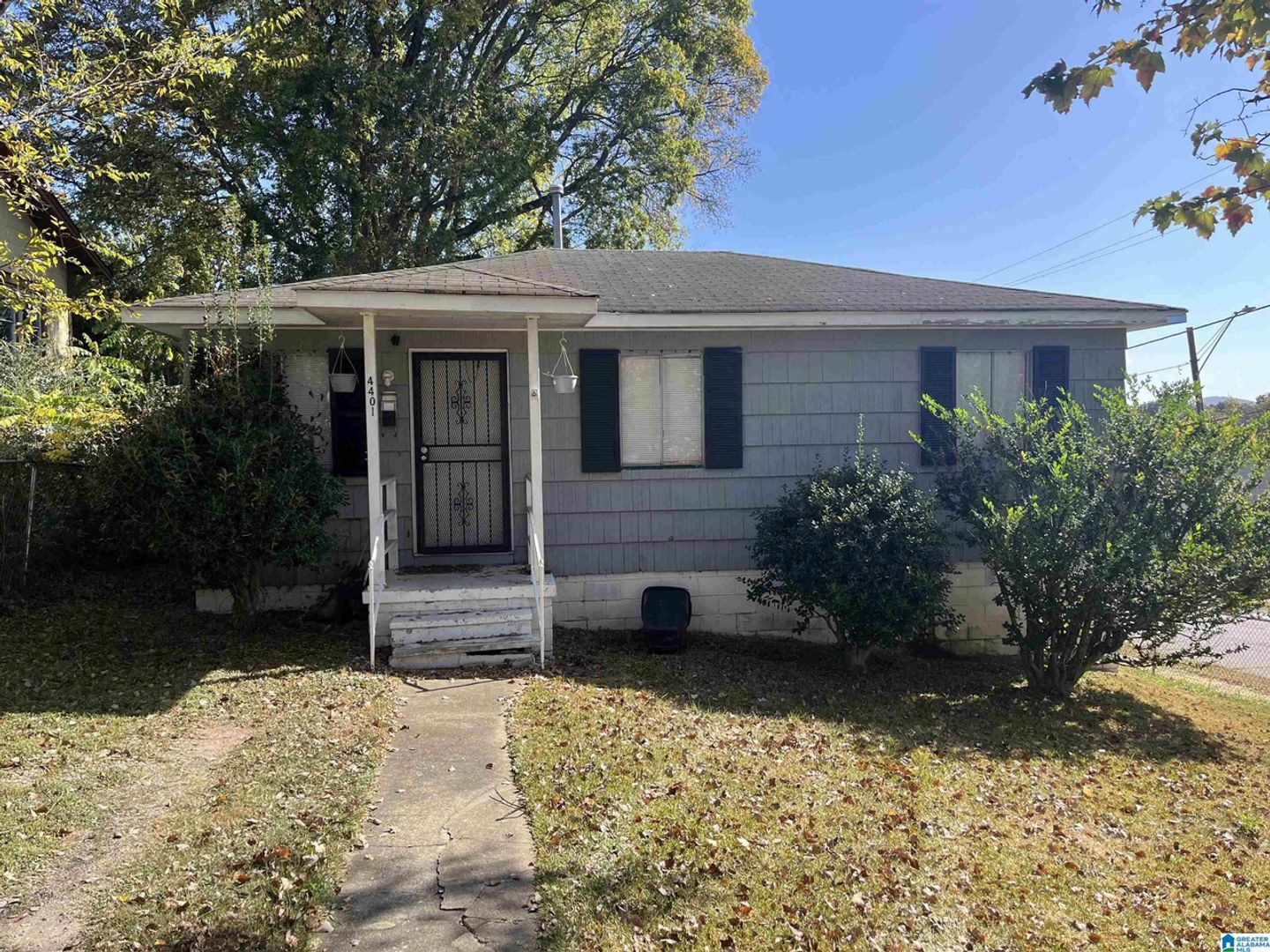 Birmingham House: 4401 41st Pl N