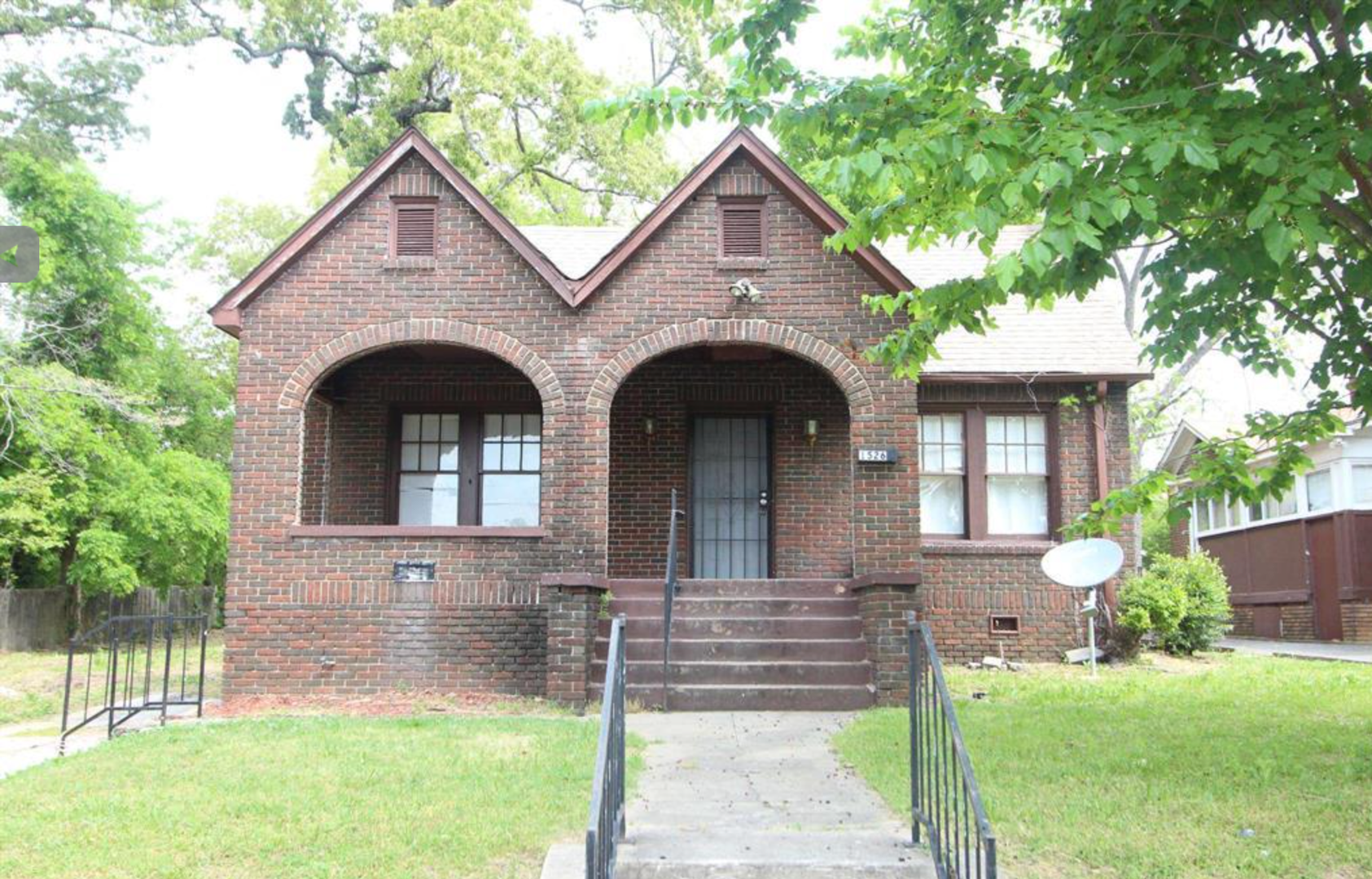 Birmingham House: 1526 42nd St