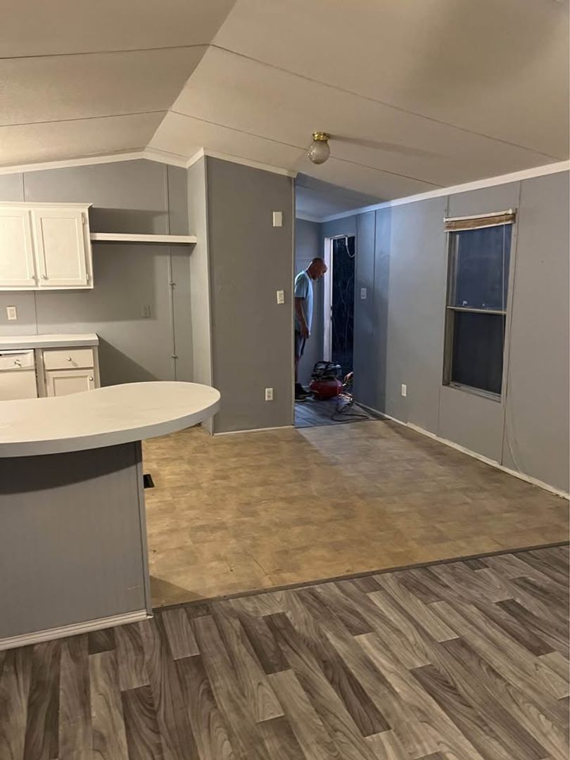 Kilgore Apartment: 3410 S Henderson