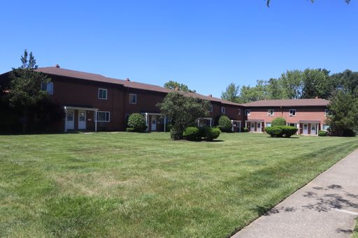 2 bedroom with laundry and 1.5 bath