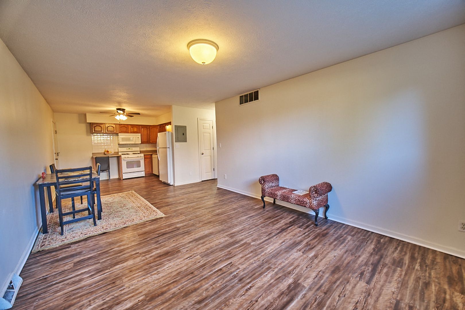 Euclid Apartment: 24350 Lakeshore Blvd.