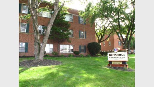 2 Bedroom in Great Location and Ultra Secure Building – photo 1