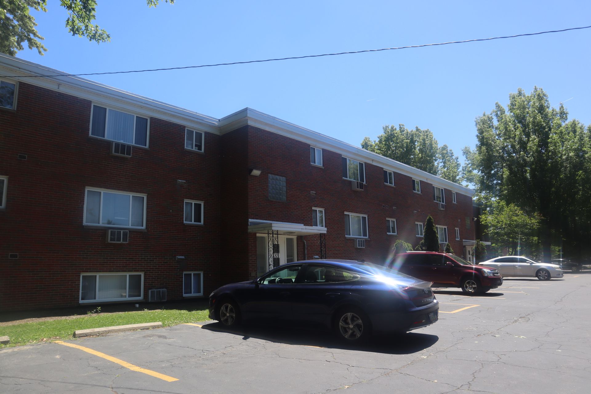 Cleveland Apartment: 19007 Bella Dr.