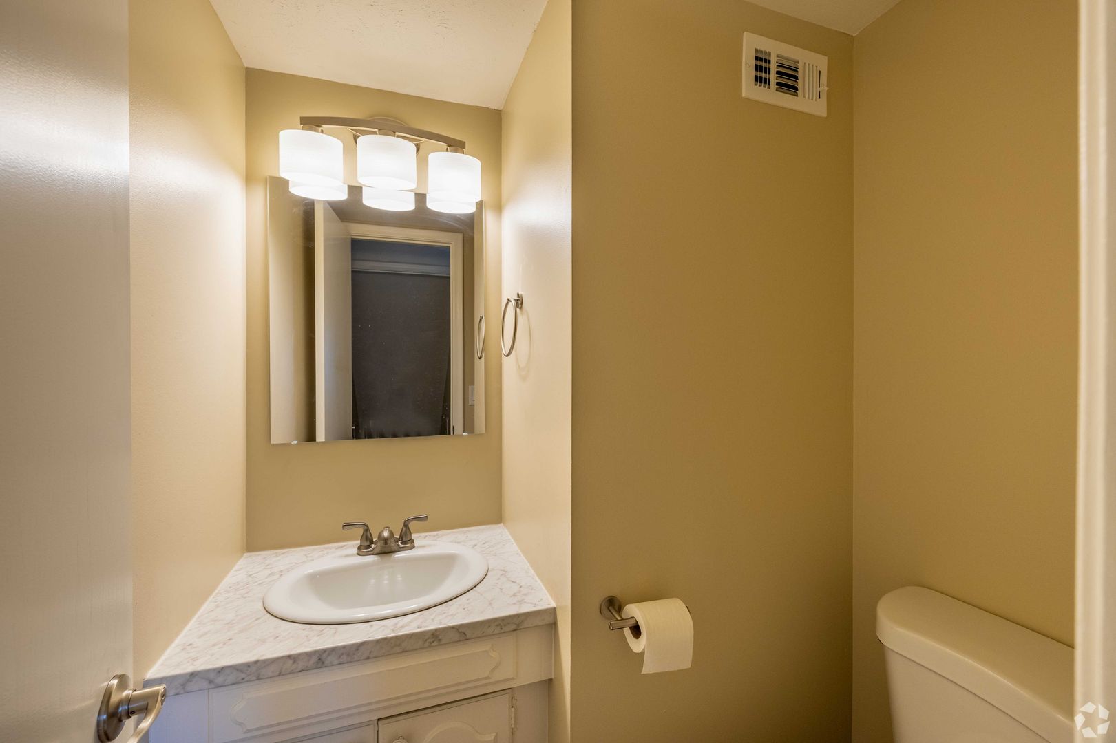 Sunset Hills Townhomes 7 of 8