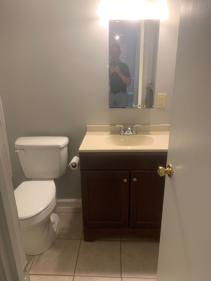 College Park Apartment: Westchester Park