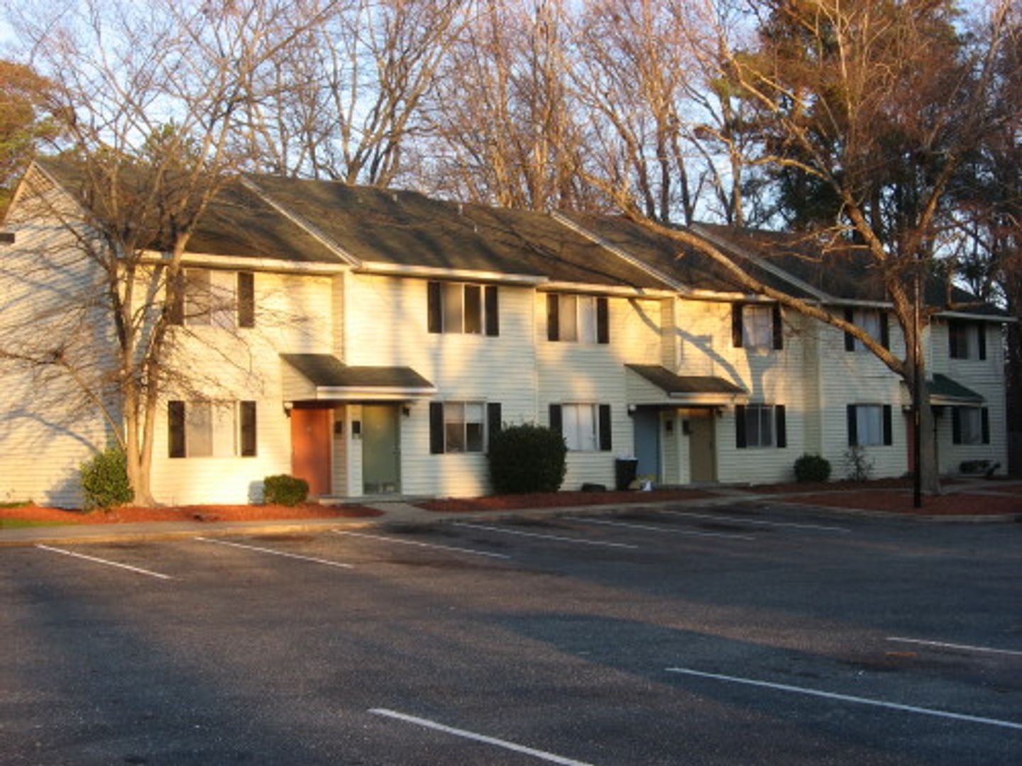 Goldsboro Apartment: 2001-2005 Peachtree Street