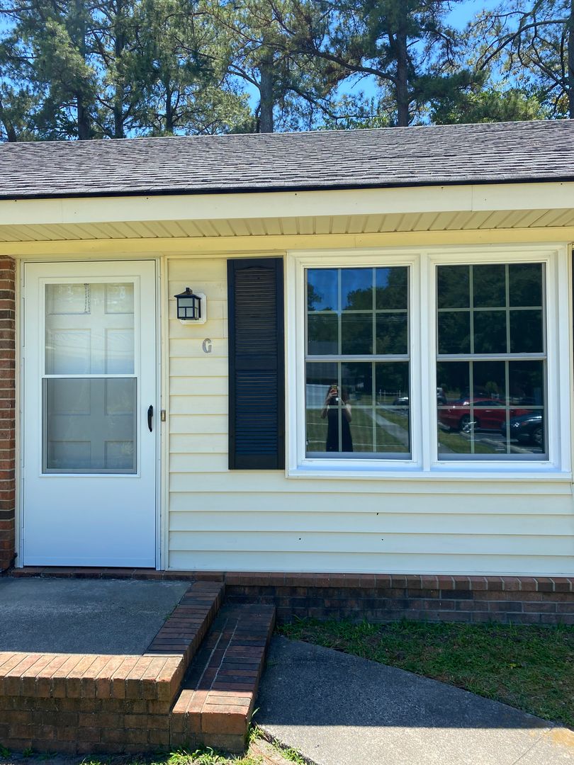 Goldsboro Apartment: 1604 E. Elm St.