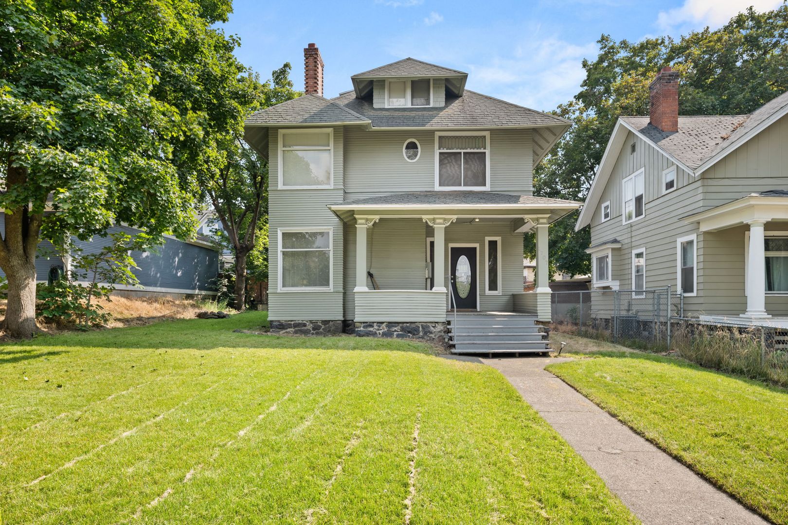 Spokane Apartment: 1707 West 8th Avenue